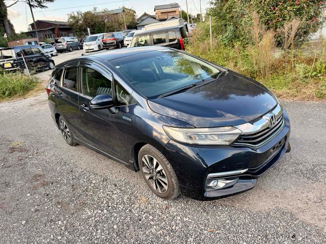 シャトル ハイブリッドX ドライブレコーダー ETC バックカメラ オートクルーズコントロール 衝突被害軽減システム アルミホイール LEDヘッドランプ スマートキー 電動格納ミラー AT 盗難防止システム 衝突安全ボディ(12枚目)