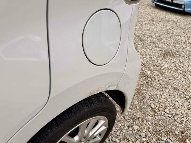 デイズ ハイウェイスター X バックカメラ HID スマートキー アイドリングストップ ベンチシート CVT 盗難防止システム ABS アルミホイール 衝突安全ボディ エアコン パワーステアリング パワーウィンドウ(17枚目)