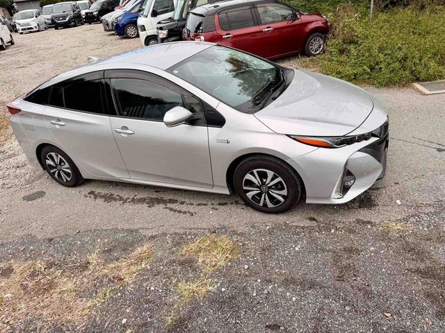 プリウスＰＨＶ Ｓナビパッケージ　ドライブレコーダー　ＥＴＣ　レーンアシスト　オートクルーズコントロール　衝突被害軽減システム　バックカメラ　アルミホイール　オートマチックハイビーム　ＬＥＤヘッドランプ　ＣＶＴ　シートヒーター（15枚目）