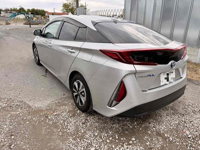 プリウスＰＨＶ Ｓナビパッケージ　ドライブレコーダー　ＥＴＣ　レーンアシスト　オートクルーズコントロール　衝突被害軽減システム　バックカメラ　アルミホイール　オートマチックハイビーム　ＬＥＤヘッドランプ　ＣＶＴ　シートヒーター（20枚目）