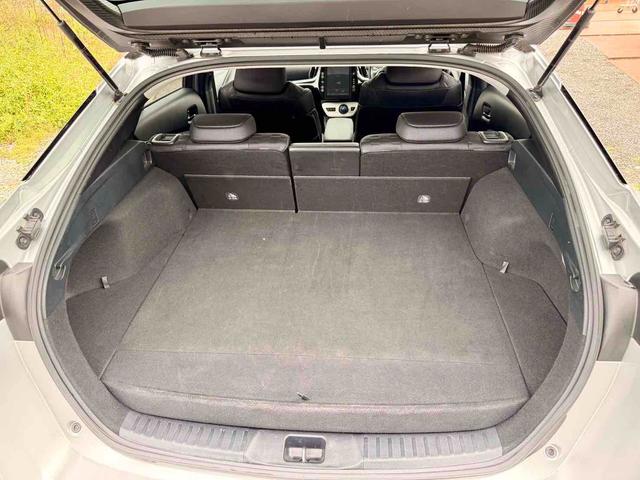 プリウスＰＨＶ Ｓナビパッケージ　ドライブレコーダー　ＥＴＣ　レーンアシスト　オートクルーズコントロール　衝突被害軽減システム　バックカメラ　アルミホイール　オートマチックハイビーム　ＬＥＤヘッドランプ　ＣＶＴ　シートヒーター（22枚目）