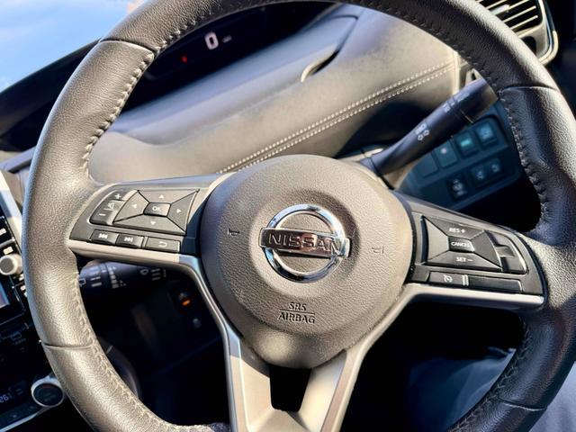 セレナ ハイウェイスターG ドライブレコーダー ETC 全周囲カメラ ナビ TV オートクルーズコントロール パークアシスト 衝突被害軽減システム 両側電動スライドドア LEDヘッドランプ スマートキー アイドリングストップ(3枚目)