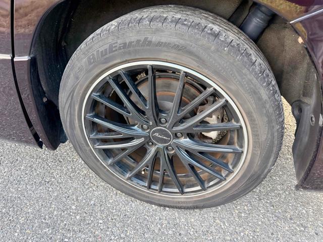 ヴェルファイア 2.4V ETC バックカメラ TV クリアランスソナー 両側スライド・片側電動 HID スマートキー 後席モニター 3列シート オットマン CVT アルミホイール ミュージックプレイヤー接続可(23枚目)