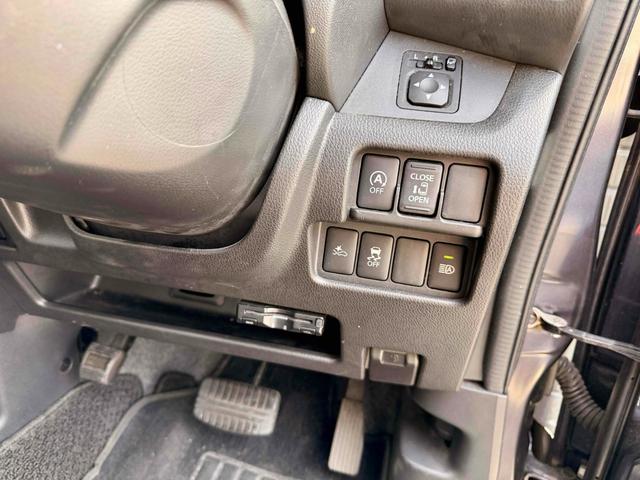 デイズルークス ハイウェイスター　Ｘ　４ＷＤ　ＥＴＣ　全周囲カメラ　両側スライド・片側電動　ナビ　衝突被害軽減システム　オートマチックハイビーム　ＬＥＤヘッドランプ　スマートキー　アイドリングストップ　電動格納ミラー　シートヒーター（5枚目）