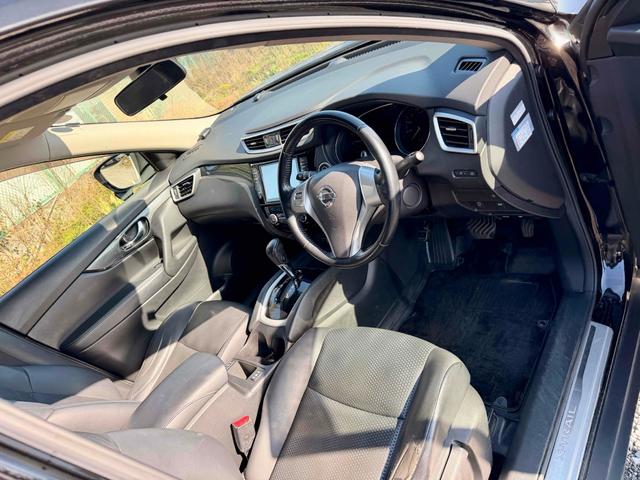 エクストレイル ２０Ｘ　エマージェンシーブレーキパッケージ　ＥＴＣ　バックカメラ　クリアランスソナー　衝突被害軽減システム　ＴＶ　アルミホイール　スマートキー　アイドリングストップ　シートヒーター　ＣＶＴ　盗難防止システム　衝突安全ボディ　後席モニター（29枚目）