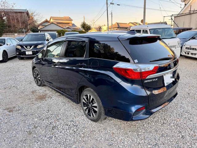 シャトル ハイブリッドＸ　バックカメラ　ナビ　ＴＶ　オートクルーズコントロール　衝突被害軽減システム　アルミホイール　ＬＥＤヘッドランプ　スマートキー　ＡＴ　盗難防止システム　衝突安全ボディ　ＡＢＳ　ＥＳＣ　エアコン（15枚目）