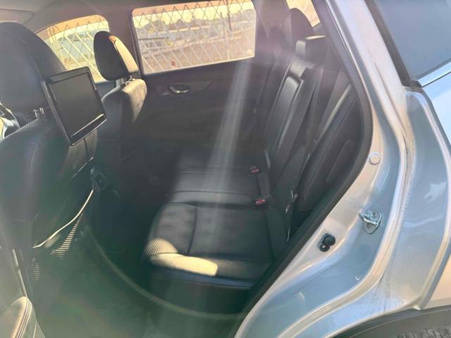 エクストレイル 20X エマージェンシーブレーキパッケージ 4WD ドライブレコーダー ETC クリアランスソナー 衝突被害軽減システム TV アルミホイール スマートキー アイドリングストップ シートヒーター CVT 盗難防止システム 衝突安全ボディ(11枚目)