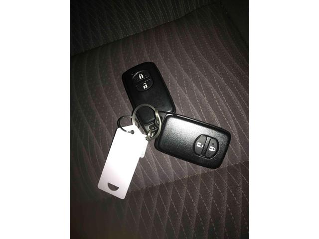 アクア G ETC バックカメラ ナビ TV アルミホイール スマートキー 電動格納ミラー CVT 衝突安全ボディ ABS ESC USB Bluetooth エアコンPS パワーウィンドウ プッシュスタート(8枚目)