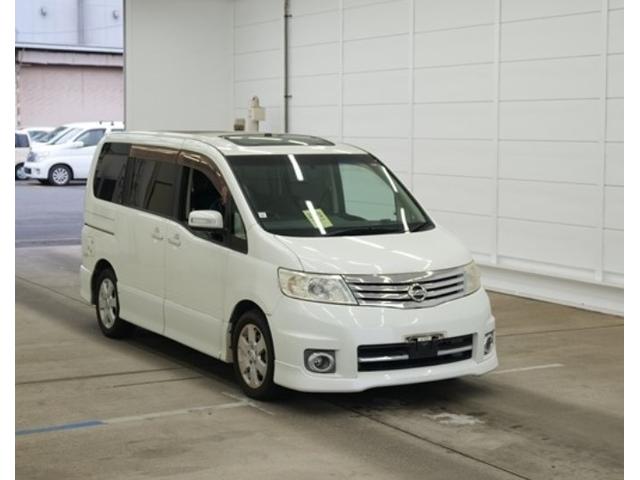 セレナ （2枚目）