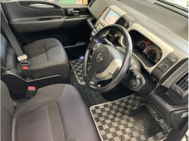 セレナ （3枚目）