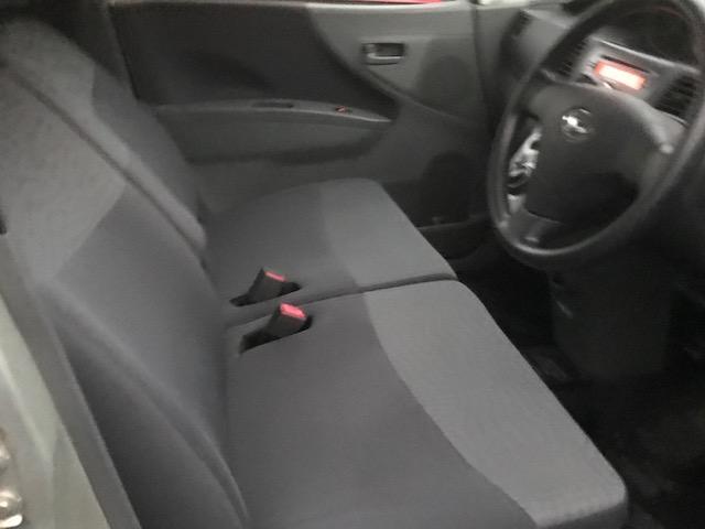 ムーヴ Ｌセレクション　キーレスエントリー　電動格納ミラー　ベンチシート　ＡＴ　盗難防止システム　ＣＤ　アルミホイール　衝突安全ボディ　エアコン　パワーステアリング　パワーウィンドウ（25枚目）