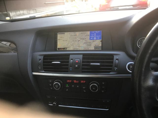 Ｘ３ ｘＤｒｉｖｅ　２０ｄ　ブルーパフォーマンス　４ＷＤ　バックカメラ　クリアランスソナー　オートクルーズコントロール　ナビ　オートライト　ＨＩＤ　アルミホイール　スマートキー　シートヒーター　ＡＴ　盗難防止システム　ＣＤ　ＡＢＳ　ＥＳＣ　エアコン（13枚目）