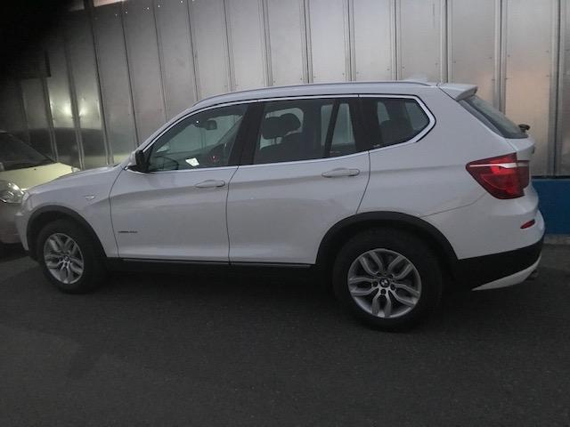 Ｘ３ ｘＤｒｉｖｅ　２０ｄ　ブルーパフォーマンス　４ＷＤ　バックカメラ　クリアランスソナー　オートクルーズコントロール　ナビ　オートライト　ＨＩＤ　アルミホイール　スマートキー　シートヒーター　ＡＴ　盗難防止システム　ＣＤ　ＡＢＳ　ＥＳＣ　エアコン（22枚目）