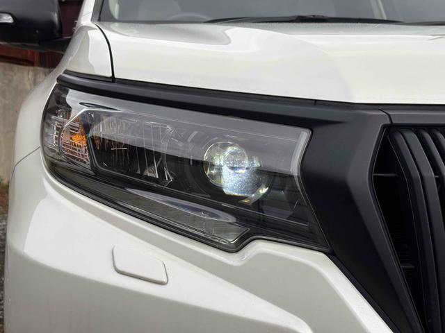 ランドクルーザープラド TX Lパッケージ マットブラックエディション 4WD ドライブレコーダー 全周囲カメラ クリアランスソナー オートクルーズコントロール レーンアシスト パワーシート 衝突被害軽減システム サンルーフ ナビ オートマチックハイビーム オートライト(32枚目)