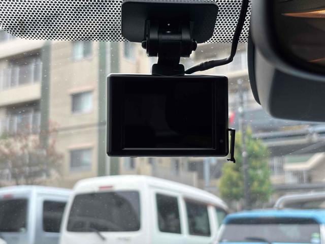 カローラツーリング ダブルバイビー ドライブレコーダー ETC クリアランスソナー オートクルーズコントロール レーンアシスト 衝突被害軽減システム アルミホイール オートマチックハイビーム オートライト LEDヘッドランプ(11枚目)