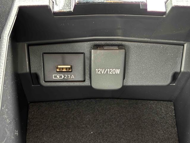 カローラツーリング ダブルバイビー ドライブレコーダー ETC クリアランスソナー オートクルーズコントロール レーンアシスト 衝突被害軽減システム アルミホイール オートマチックハイビーム オートライト LEDヘッドランプ(70枚目)