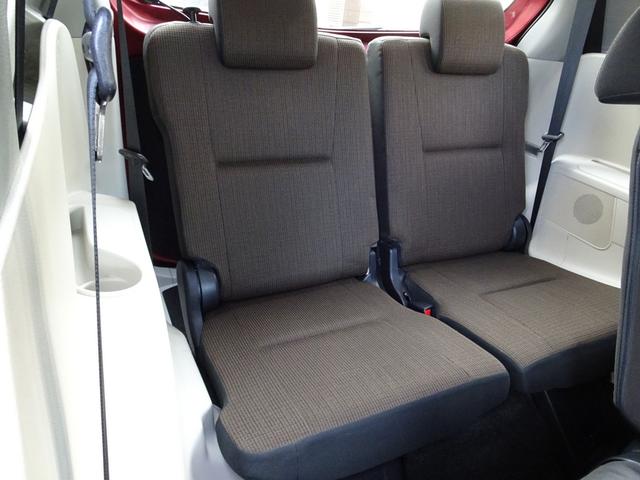 シエンタ ハイブリッドG 車検9年11月 トヨタセーフティセンス 衝突軽減ブレーキ ナビ TV Bluetooth バックカメラ 両側パワースライドドア スマートキー アルミホイール ETC ドライブレコーダー 禁煙車(15枚目)