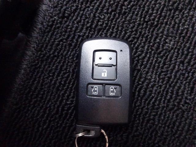 シエンタ ハイブリッドG 車検9年11月 トヨタセーフティセンス 衝突軽減ブレーキ ナビ TV Bluetooth バックカメラ 両側パワースライドドア スマートキー アルミホイール ETC ドライブレコーダー 禁煙車(25枚目)