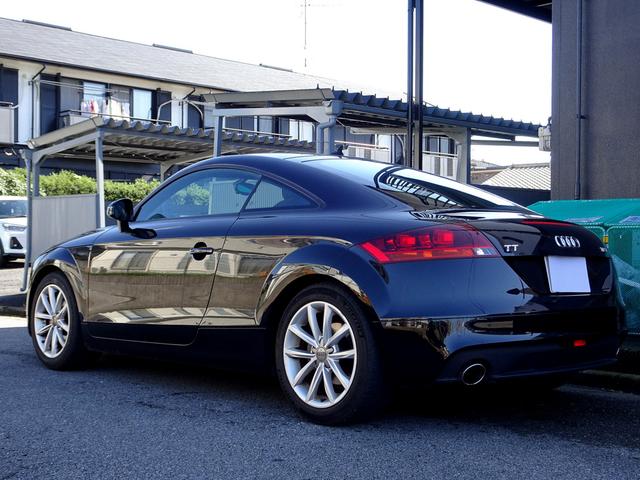 ＴＴクーペ ２．０ＴＦＳＩ　後期　車検８年９月２８日　ナビ　フルセグＴＶ　ＤＶＤ再生機能　Ｂｌｕｅｔｏｏｔｈ　キーレス　電動可変式リアスポイラー　１７インチＡＷ　ＨＩＤ　ＥＴＣ　タイミングベルトチェーン式（交換不要）（3枚目）