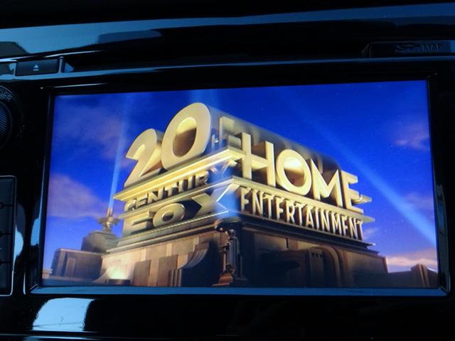エクストレイル ２０Ｘ　ハイブリッド　後期　プロパイロット　エマージェンシーブレーキ　ナビ　ＴＶ　ＤＶＤ再生機能　ミュージックサーバ　Ｂｌｕｅｔｏｏｔｈ　アラウンドビュー　踏み間違い防止　インテリキー　パワーバックドア　撥水シート　ＥＴＣ（24枚目）
