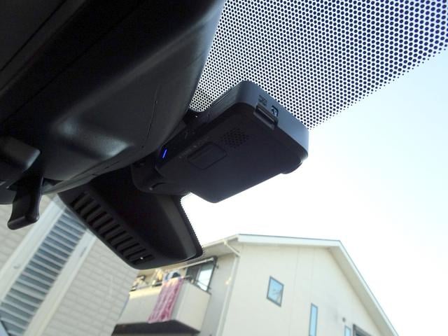 エクストレイル ２０Ｘ　ハイブリッド　後期　プロパイロット　エマージェンシーブレーキ　ナビ　ＴＶ　ＤＶＤ再生機能　ミュージックサーバ　Ｂｌｕｅｔｏｏｔｈ　アラウンドビュー　踏み間違い防止　インテリキー　パワーバックドア　撥水シート　ＥＴＣ（55枚目）