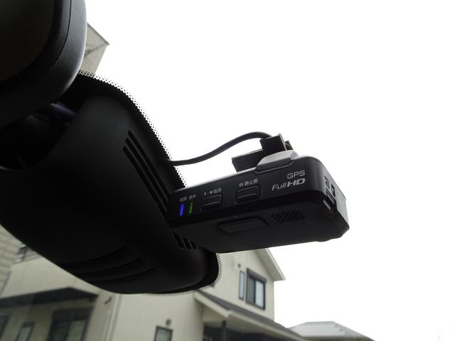 セレナ ハイウェイスター　エマージェンシーブレー　ナビ　ＴＶ　ＤＶＤ再生機能　ミュージックサーバ　Ｂｌｕｅｔｏｏｔｈ　後席モニター　アラウンドビューモニター　両側パワスラ　インテリキー　クルコン　ＬＥＤライト　ＥＴＣ　ドラレコ（38枚目）