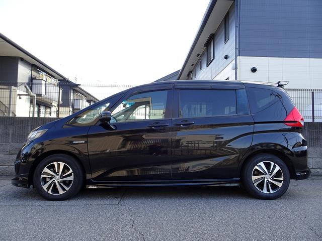 フリード+ハイブリッド ハイブリッドEX 車検9年11月 ホンダセンシング レーダークルーズ 衝突軽減ブレーキ ナビ TV DVD再生機能 Bluetooth 後席モニター バックカメラ 両側パワスラ スマートキー エアロ LED ETC(9枚目)