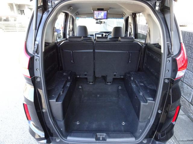 フリード+ハイブリッド ハイブリッドEX 車検9年11月 ホンダセンシング レーダークルーズ 衝突軽減ブレーキ ナビ TV DVD再生機能 Bluetooth 後席モニター バックカメラ 両側パワスラ スマートキー エアロ LED ETC(16枚目)