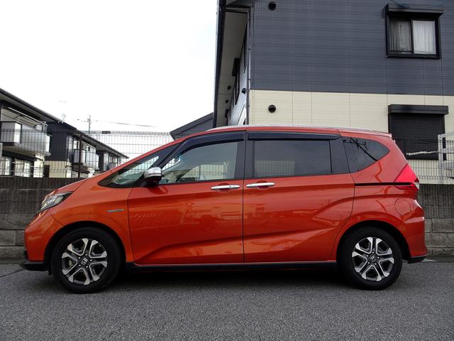 フリードハイブリッド ハイブリッド・クロスターホンダセンシング 車検9年9月 後期 ホンダセンシング レーダークルーズ 衝突軽減ブレーキ ナビ フルセグTV DVD再生機能 Bluetooth バックカメラ 両側パワスラ スマキー シートヒーター ETC ドラレコ(9枚目)
