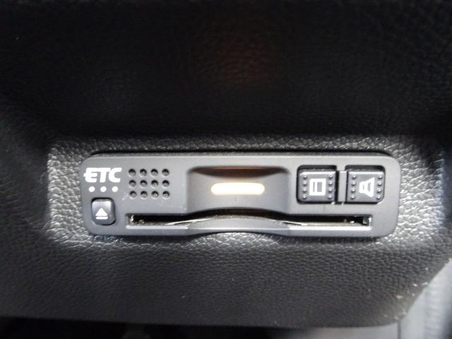 フリードハイブリッド ハイブリッド・クロスターホンダセンシング 車検9年9月 後期 ホンダセンシング レーダークルーズ 衝突軽減ブレーキ ナビ フルセグTV DVD再生機能 Bluetooth バックカメラ 両側パワスラ スマキー シートヒーター ETC ドラレコ(31枚目)