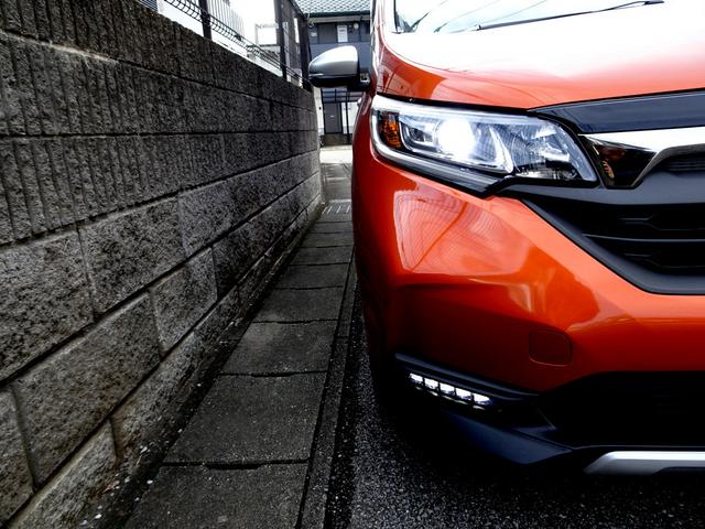 フリードハイブリッド ハイブリッド・クロスターホンダセンシング 車検9年9月 後期 ホンダセンシング レーダークルーズ 衝突軽減ブレーキ ナビ フルセグTV DVD再生機能 Bluetooth バックカメラ 両側パワスラ スマキー シートヒーター ETC ドラレコ(41枚目)