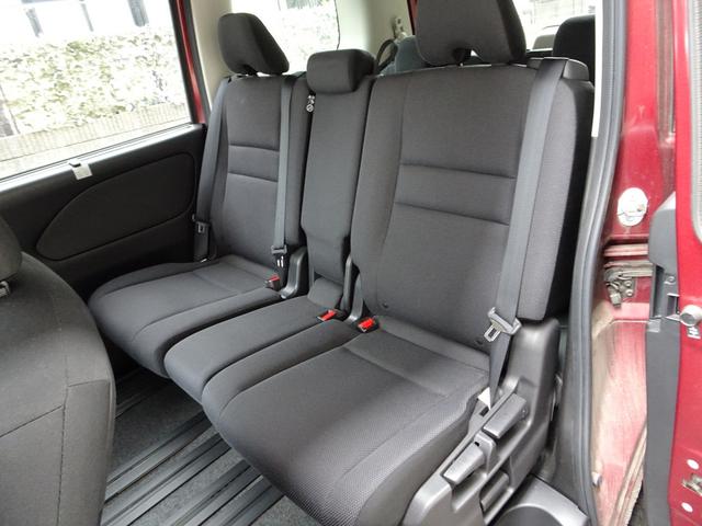 セレナ Ｇ　４ＷＤ　車検９年１１月　プロパイロット　レーダークルーズ　エマージェンシーブレーキ　ナビ　ＴＶ　ＤＶＤ再生機能　Ｂｌｕｅｔｏｏｔｈ　後席モニター　アラウンドビュー　両側パワスラ　インテリキー　ＥＴＣ（14枚目）