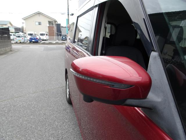 セレナ Ｇ　４ＷＤ　車検９年１１月　プロパイロット　レーダークルーズ　エマージェンシーブレーキ　ナビ　ＴＶ　ＤＶＤ再生機能　Ｂｌｕｅｔｏｏｔｈ　後席モニター　アラウンドビュー　両側パワスラ　インテリキー　ＥＴＣ（50枚目）