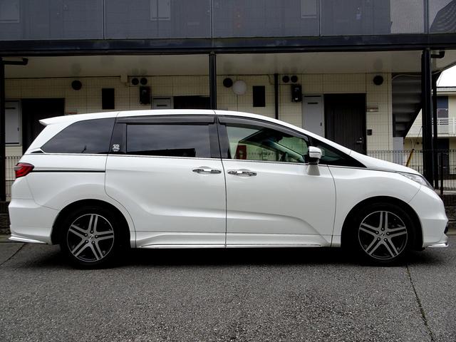 オデッセイ アブソルート・２０ｔｈアニバーサリー　ホンダセンシング　レーダークルーズ　衝突軽減ブレーキ　ナビ　ＴＶ　ＤＶＤ再生機能　Ｂｌｕｅｔｏｏｔｈ　後席モニター　バックカメラ　両側パワスラ　スマキー　ＬＥＤライト　ＥＴＣ　ドラレコ　ワンオーナー（8枚目）