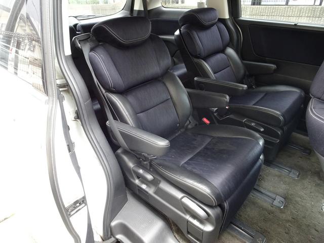 オデッセイ アブソルート・２０ｔｈアニバーサリー　ホンダセンシング　レーダークルーズ　衝突軽減ブレーキ　ナビ　ＴＶ　ＤＶＤ再生機能　Ｂｌｕｅｔｏｏｔｈ　後席モニター　バックカメラ　両側パワスラ　スマキー　ＬＥＤライト　ＥＴＣ　ドラレコ　ワンオーナー（14枚目）