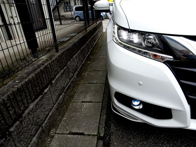 オデッセイ アブソルート・２０ｔｈアニバーサリー　ホンダセンシング　レーダークルーズ　衝突軽減ブレーキ　ナビ　ＴＶ　ＤＶＤ再生機能　Ｂｌｕｅｔｏｏｔｈ　後席モニター　バックカメラ　両側パワスラ　スマキー　ＬＥＤライト　ＥＴＣ　ドラレコ　ワンオーナー（42枚目）