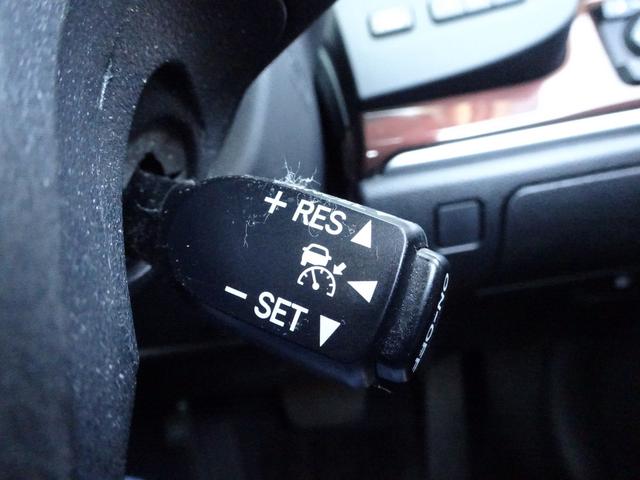 クラウンハイブリッド ロイヤルサルーンＧ　レーダークルーズコントロール　衝突軽減ブレーキ　ＨＤＤナビ　フルセグＴＶ　ＤＶＤ再生　ミュージックサーバ　Ｂｌｕｅｔｏｏｔｈ　バックカメラ　コーナーセンサー　スマートキー　ＨＩＤ　ＬＥＤフォグ　ＥＴＣ（28枚目）