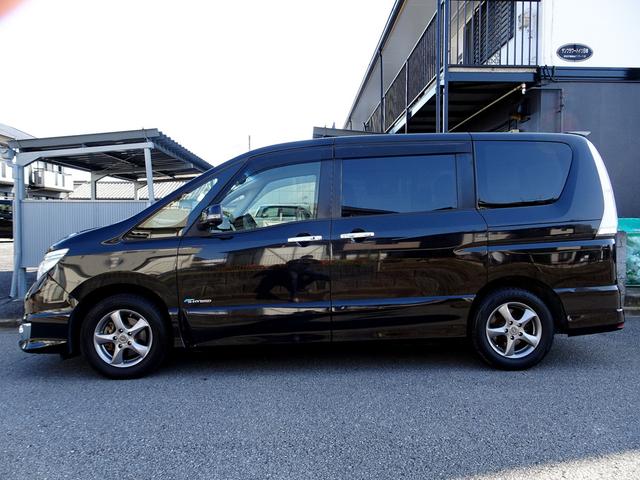 セレナ ハイウェイスター　Ｖセレ＋セーフティＩＩ　ＳＨＶ　車検９年２月　後期　エマージェンシーブレーキ　ナビ　フルセグＴＶ　ＤＶＤ再生機能　ミュージックサーバ　Ｂｌｕｅｔｏｏｔｈ　後席モニター　アラウンドビューモニター　両側パワスラ　インテリキー　クルコン（9枚目）
