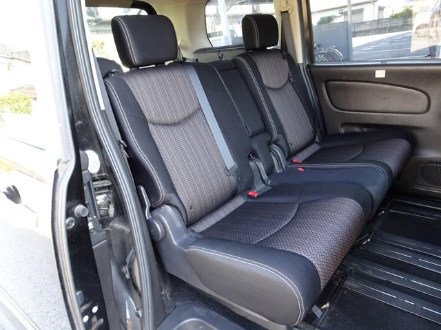 セレナ ハイウェイスター　Ｖセレ＋セーフティＩＩ　ＳＨＶ　車検９年２月　後期　エマージェンシーブレーキ　ナビ　フルセグＴＶ　ＤＶＤ再生機能　ミュージックサーバ　Ｂｌｕｅｔｏｏｔｈ　後席モニター　アラウンドビューモニター　両側パワスラ　インテリキー　クルコン（14枚目）