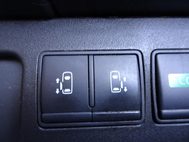 セレナ ハイウェイスター　Ｖセレ＋セーフティＩＩ　ＳＨＶ　車検９年２月　後期　エマージェンシーブレーキ　ナビ　フルセグＴＶ　ＤＶＤ再生機能　ミュージックサーバ　Ｂｌｕｅｔｏｏｔｈ　後席モニター　アラウンドビューモニター　両側パワスラ　インテリキー　クルコン（27枚目）