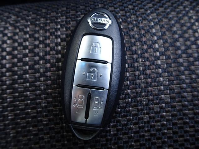 セレナ ハイウェイスター　Ｖセレ＋セーフティＩＩ　ＳＨＶ　車検９年２月　後期　エマージェンシーブレーキ　ナビ　フルセグＴＶ　ＤＶＤ再生機能　ミュージックサーバ　Ｂｌｕｅｔｏｏｔｈ　後席モニター　アラウンドビューモニター　両側パワスラ　インテリキー　クルコン（28枚目）