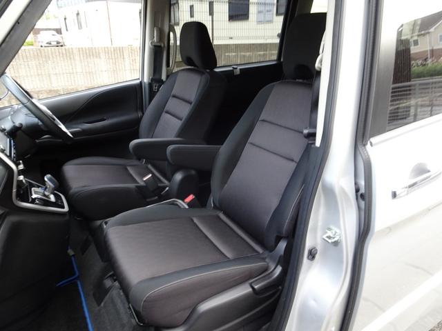 セレナ ｅ－パワー　ハイウェイスターＶ　車検９年１１月　エマージェンシーブレーキ　ナビ　ＴＶ　ＤＶＤ再生機能　Ｂｌｕｅｔｏｏｔｈ　フリップダウンモニター　アラウンドビューモニター　両側パワスラ　インテリキー　クルコン　ＬＥＤライト　ＥＴＣ（12枚目）