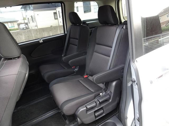 セレナ ｅ－パワー　ハイウェイスターＶ　車検９年１１月　エマージェンシーブレーキ　ナビ　ＴＶ　ＤＶＤ再生機能　Ｂｌｕｅｔｏｏｔｈ　フリップダウンモニター　アラウンドビューモニター　両側パワスラ　インテリキー　クルコン　ＬＥＤライト　ＥＴＣ（13枚目）