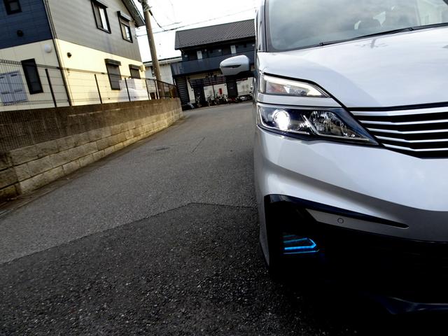 セレナ ｅ－パワー　ハイウェイスターＶ　車検９年１１月　エマージェンシーブレーキ　ナビ　ＴＶ　ＤＶＤ再生機能　Ｂｌｕｅｔｏｏｔｈ　フリップダウンモニター　アラウンドビューモニター　両側パワスラ　インテリキー　クルコン　ＬＥＤライト　ＥＴＣ（45枚目）