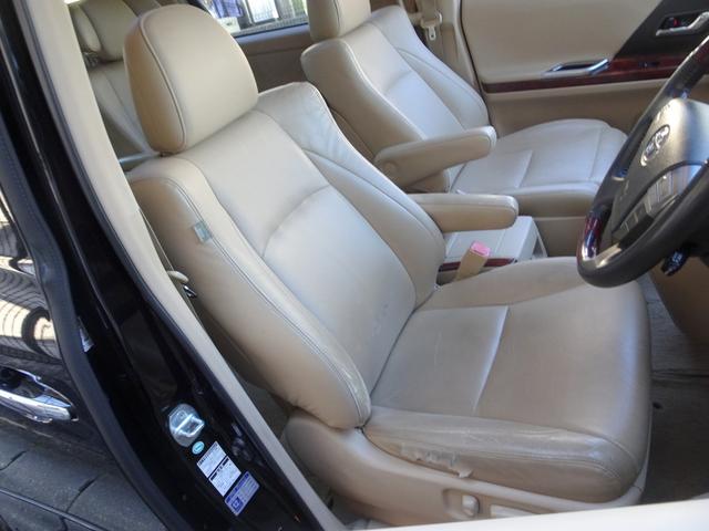 ヴェルファイア ３．５Ｖ　Ｌエディション　４ＷＤ　レーダークルーズ　衝突軽減ブレーキ　ＨＤＤナビ　ＴＶ　ＤＶＤ再生機能　Ｂｌｕｅｔｏｏｔｈ　後席モニタ　Ｂカメラ　両側Ｐスラ　Ｐバックドア　スマキー　サンルーフ　本革シート　シートヒータ　ＥＴＣ（11枚目）