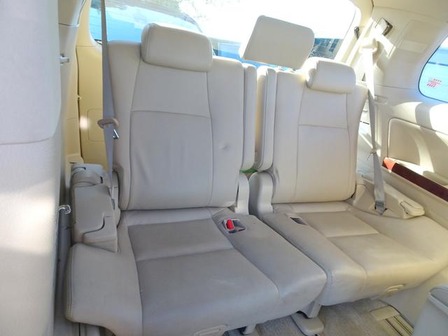 ヴェルファイア ３．５Ｖ　Ｌエディション　４ＷＤ　レーダークルーズ　衝突軽減ブレーキ　ＨＤＤナビ　ＴＶ　ＤＶＤ再生機能　Ｂｌｕｅｔｏｏｔｈ　後席モニタ　Ｂカメラ　両側Ｐスラ　Ｐバックドア　スマキー　サンルーフ　本革シート　シートヒータ　ＥＴＣ（17枚目）