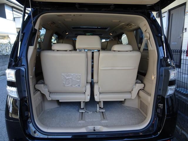 ヴェルファイア ３．５Ｖ　Ｌエディション　４ＷＤ　レーダークルーズ　衝突軽減ブレーキ　ＨＤＤナビ　ＴＶ　ＤＶＤ再生機能　Ｂｌｕｅｔｏｏｔｈ　後席モニタ　Ｂカメラ　両側Ｐスラ　Ｐバックドア　スマキー　サンルーフ　本革シート　シートヒータ　ＥＴＣ（19枚目）