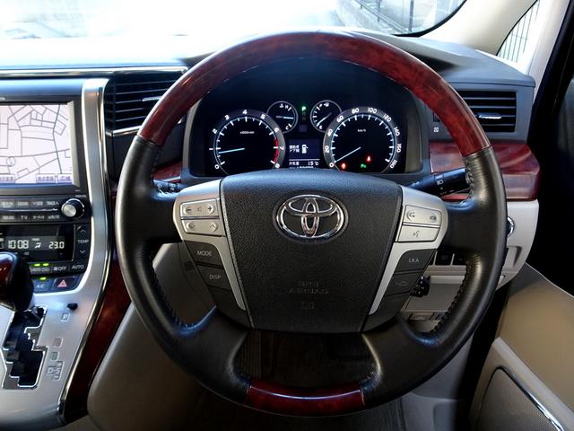 ヴェルファイア ３．５Ｖ　Ｌエディション　４ＷＤ　レーダークルーズ　衝突軽減ブレーキ　ＨＤＤナビ　ＴＶ　ＤＶＤ再生機能　Ｂｌｕｅｔｏｏｔｈ　後席モニタ　Ｂカメラ　両側Ｐスラ　Ｐバックドア　スマキー　サンルーフ　本革シート　シートヒータ　ＥＴＣ（44枚目）