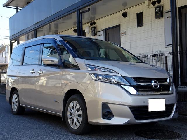 セレナ Ｘ　車検９年１１月　エマージェンシーブレーキ　ナビ　ＴフルセグＶ　ＤＶＤ再生機能　Ｂｌｕｅｔｏｏｔｈ　フリップダウンモニター　アラウンドビューモニター　両側パワスラ　インテリキー　クルコン　ＬＥＤ　ＥＴＣ（4枚目）