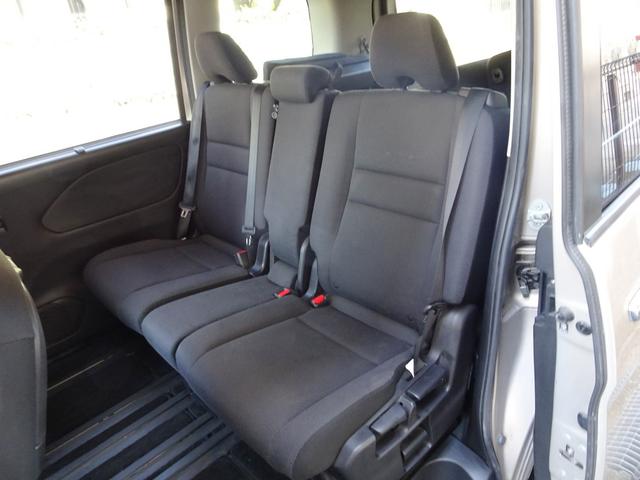 セレナ Ｘ　車検９年１１月　エマージェンシーブレーキ　ナビ　ＴフルセグＶ　ＤＶＤ再生機能　Ｂｌｕｅｔｏｏｔｈ　フリップダウンモニター　アラウンドビューモニター　両側パワスラ　インテリキー　クルコン　ＬＥＤ　ＥＴＣ（13枚目）